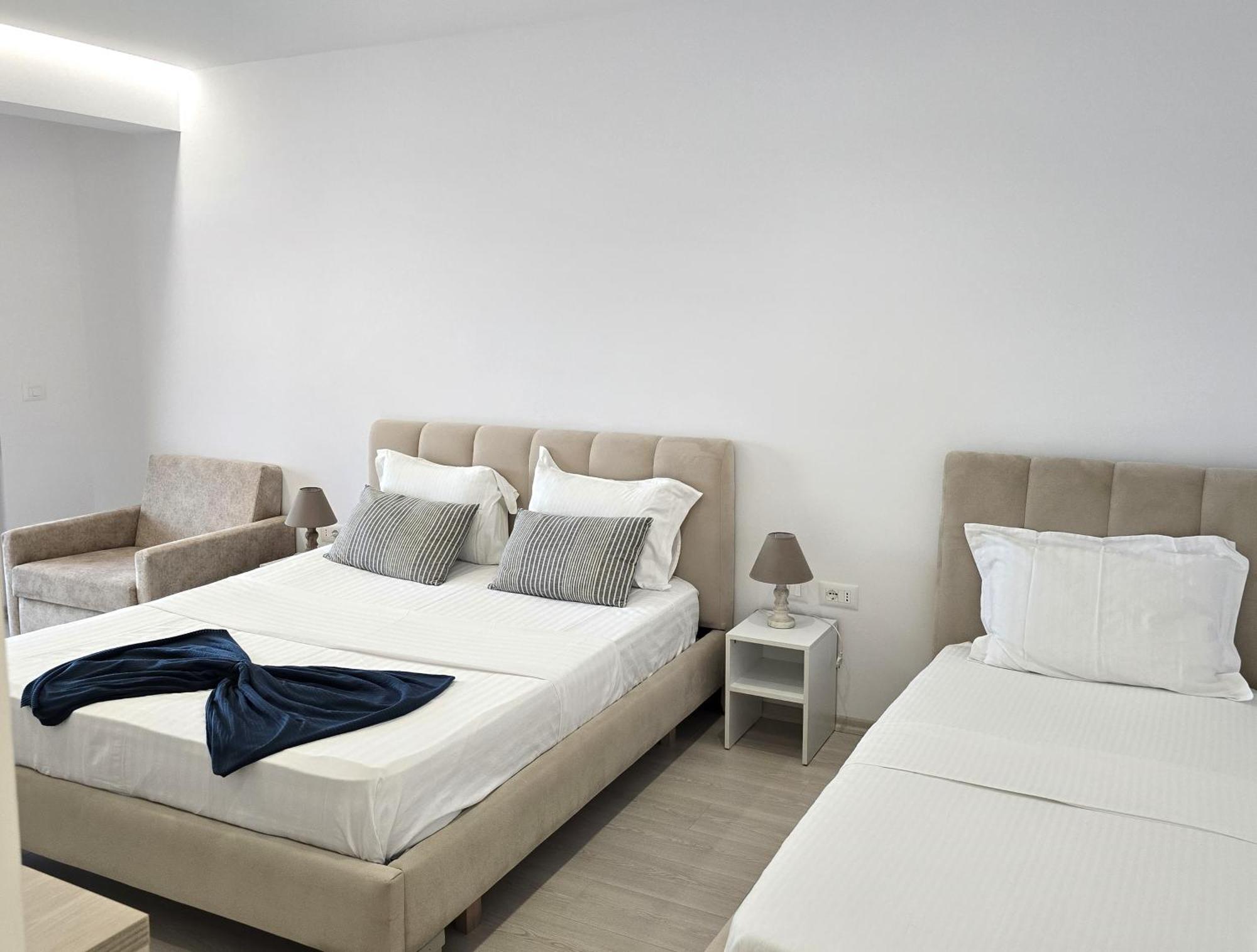 Hotel Veizi ヒマラ エクステリア 写真
